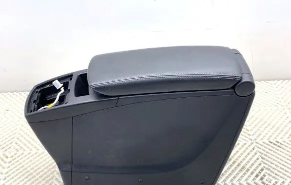 Renault Scenic III - Grand scenic III Center console 