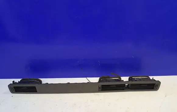 Volvo V70 Dashboard air vent grill cover trim 30791504 R1971432