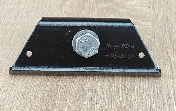Battery bracket