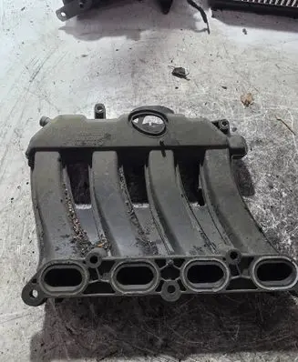 Peugeot 307 Intake manifold PA66GF35