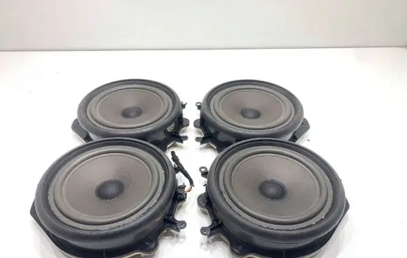 Audi A4 S4 B7 8E 8H Audio system kit 8E0035411