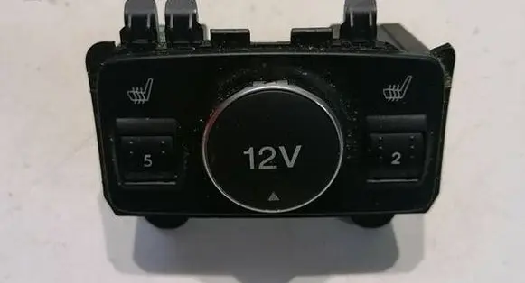 Ford C-MAX II Seat heating switch CJ5T19K314BA 1300T10C 271617