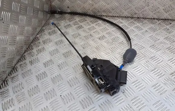 Ford Fiesta Front door lock AM5A-U21812-BE