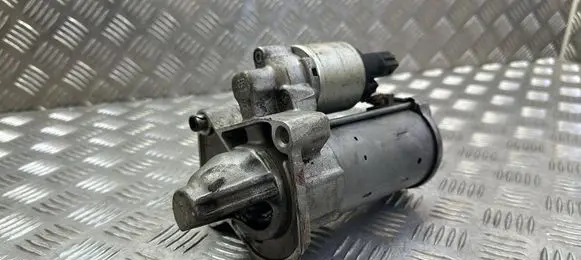 Peugeot 2008 I Starter motor 9675660680 0001174601