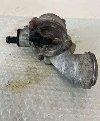 Porsche Boxster 982 Thermostat/thermostat housing 0PB121110 0PB121146B