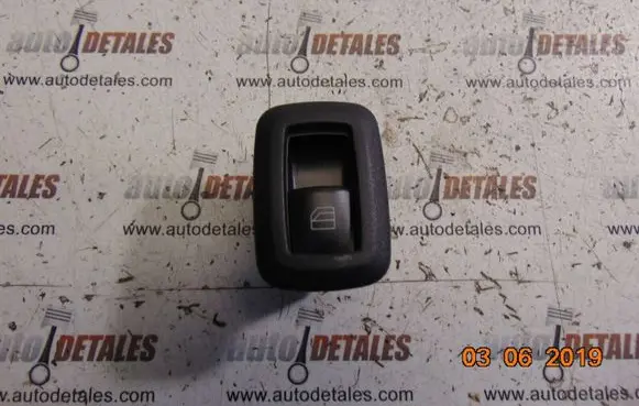 Mercedes-Benz A W169 Electric window control switch A2518200510