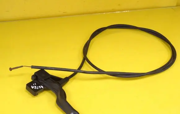 Engine bonnet/hood lock release cable