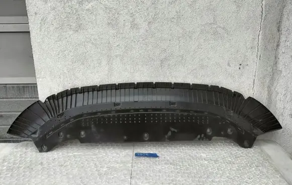 Audi A6 S6 C8 4K Engine splash shield/under tray 4K0807611