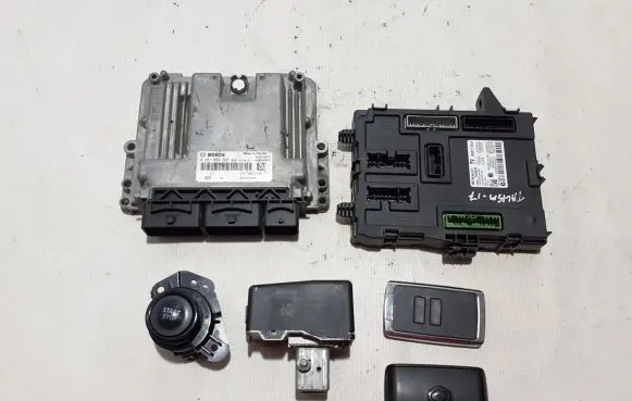 Renault Talisman Engine ECU kit and lock set 