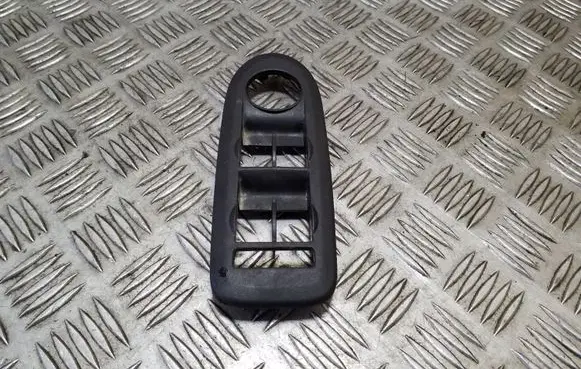 Ford Kuga I Front door window switch trim 7M5114B076BCW