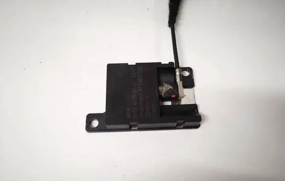BMW 3 E90 E91 Antenna control unit 84506928461