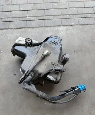 Ford S-MAX AdBlue liquid reservoir J1G35J228AJ