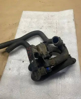 Volkswagen Transporter - Caravelle T5 Coolant heater control valve 7L0819076B