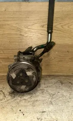 Volvo V50 Air conditioning (A/C) compressor (pump) 31348245