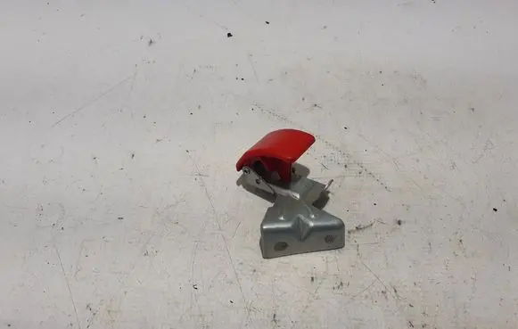Volvo V50 Engine bonnet (hood) release handle 8679406