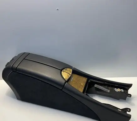Mercedes-Benz E W211 Armrest A2116804150 2116804150