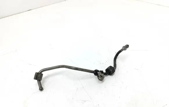 Fuel injector supply line/pipe