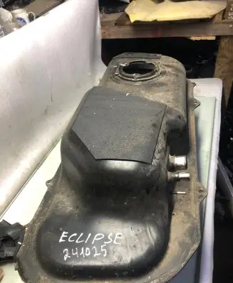 Mitsubishi Eclipse Cross Fuel tank B171