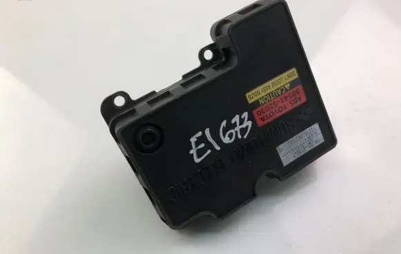 Toyota Yaris Other control units/modules 8954152030