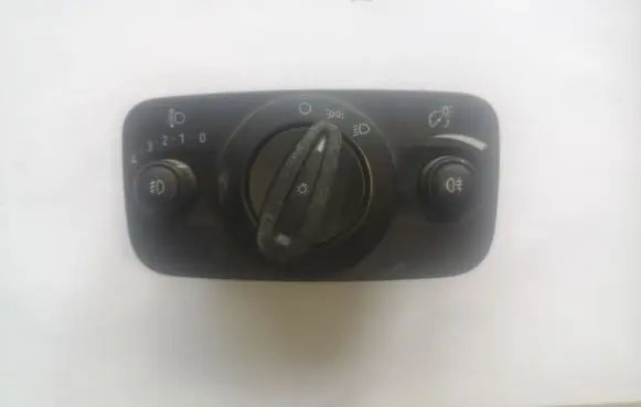 Ford Grand C-MAX Light switch AV6T13A024AC AV6T13A024 10099411