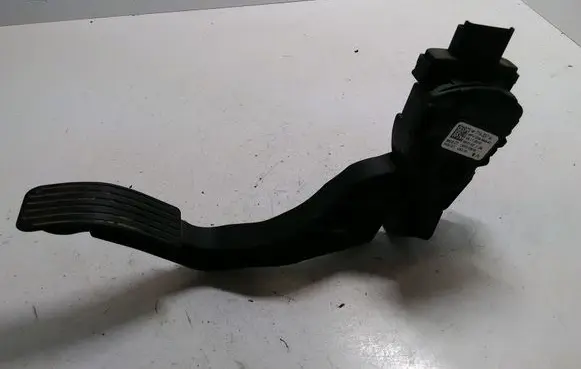 Citroen DS3 Accelerator throttle pedal 9671433780