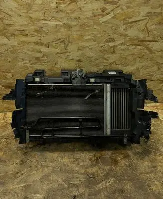 Peugeot 508 Coolant radiator 
