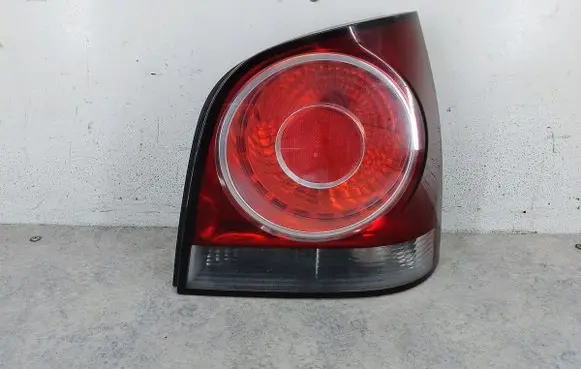 Volkswagen Polo IV 9N3 Rear/tail lights