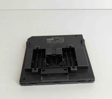 Volkswagen Golf VII Central body control module A2C10392804 5Q0937084CP