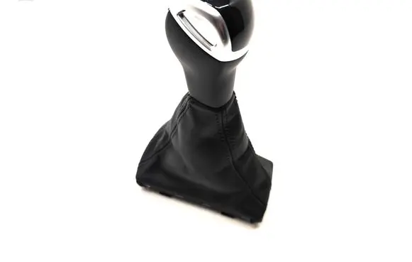 Audi Q3 F3 Gear lever shifter trim leather/knob 83B713139B