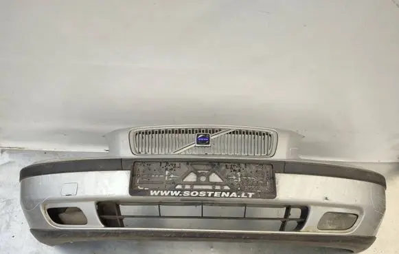 Volvo V70 Front bumper