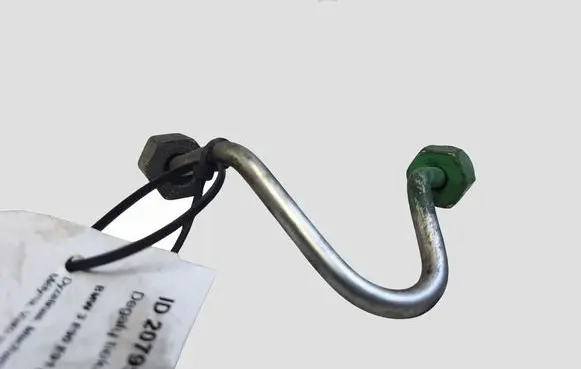 BMW 3 E90 E91 Fuel injector supply line/pipe