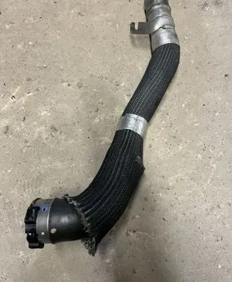 Jeep Grand Cherokee Intercooler hose/pipe 52014481AF 52014481A