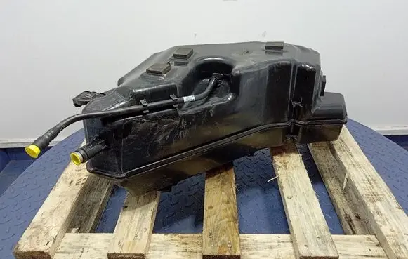 BMW X5 E53 AdBlue liquid reservoir 7440009