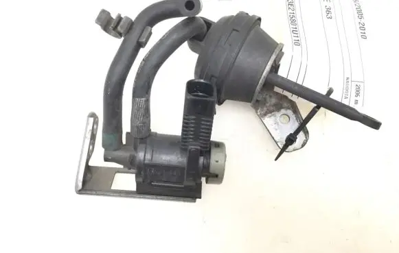 Volkswagen PASSAT B6 Turbo solenoid valve 1J0906283C
