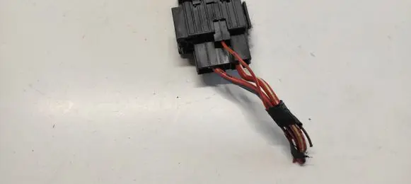 BMW 5 E60 E61 Other relay 074672B 13039 18381