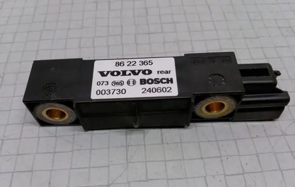 Volvo V70 Airbag deployment crash/impact sensor 8622365 240602 003730