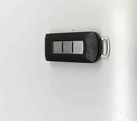 Mitsubishi Outlander Ignition key/card 6370A770 G8D644M