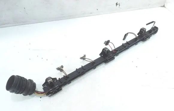 Volkswagen Phaeton Fuel injector wires 070971033