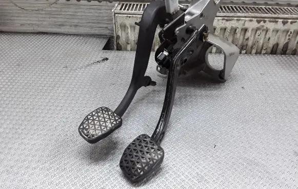 BMW X5 E53 Pedal assembly FHL01001101