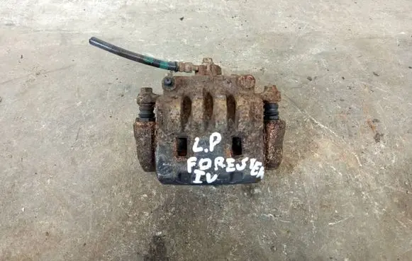 Subaru Forester SJ Front brake caliper