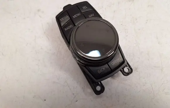 BMW 5 F10 F11 Head unit multimedia control 65829350725