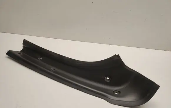Mercedes-Benz ML W166 Tailgate/trunk side cover trim A1666930117