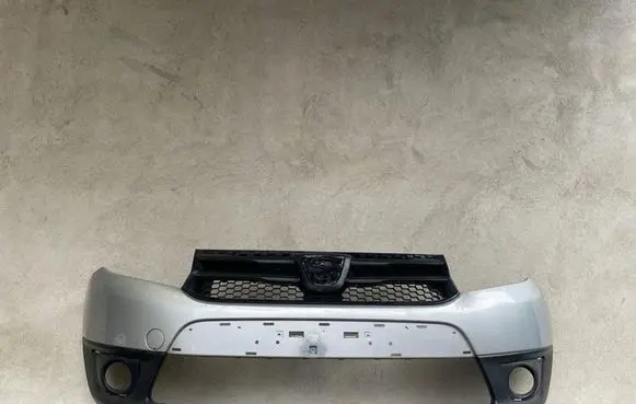 Dacia Sandero Front bumper 620229493
