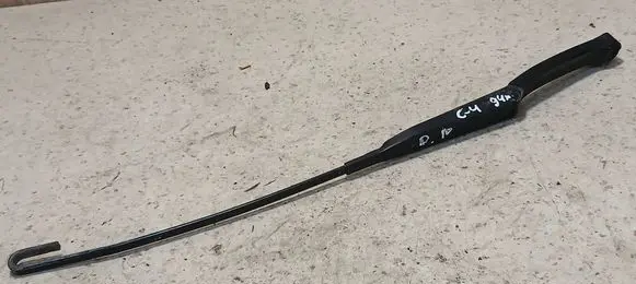 Audi 100 S4 C4 Front wiper blade arm 4A1955408A