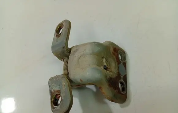 Mazda 323 Front door upper hinge 
