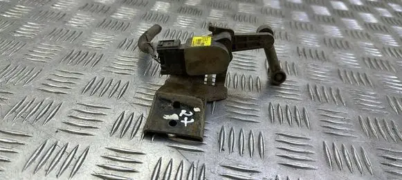 KIA Sorento Rear air suspension level height sensor 921902P700 31205033A
