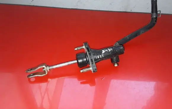 Hyundai Trajet Clutch master cylinder NOCODE