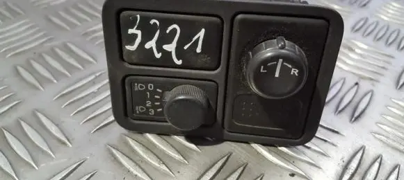Nissan Almera N16 Wing mirror switch 6896090J00 68960-90J00