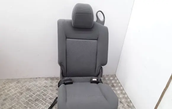 Rear seat