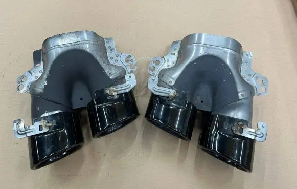 Mercedes-Benz E AMG W213 Muffler trim A2134906605